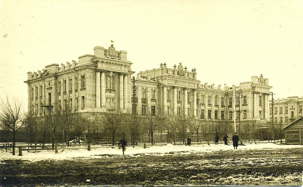 I корпус университета, 1913.jpg